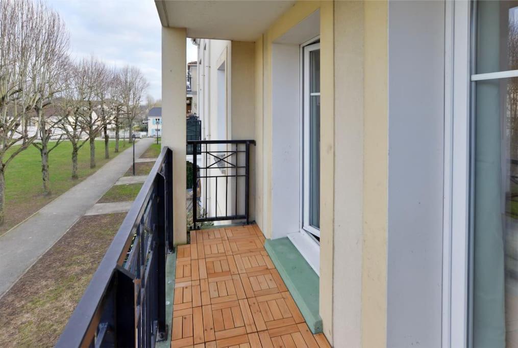 Апартаменти Sesame Duplex Disneyland Paris Netflix 6 Personnes Et 1 Bebe Avec Parking Баї-Роменвільє Екстер'єр фото